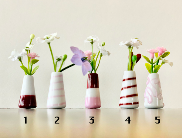 Dandelion Vase - Valentine Designs