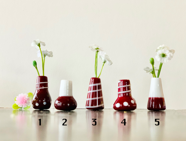 Dandelion Vase - Valentine Dark Reds