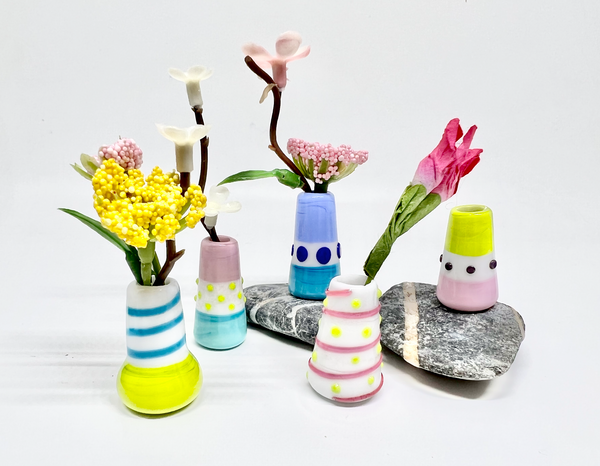 Spring Dandelion Vase Collection